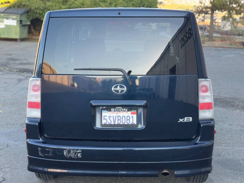 2006 Scion xB