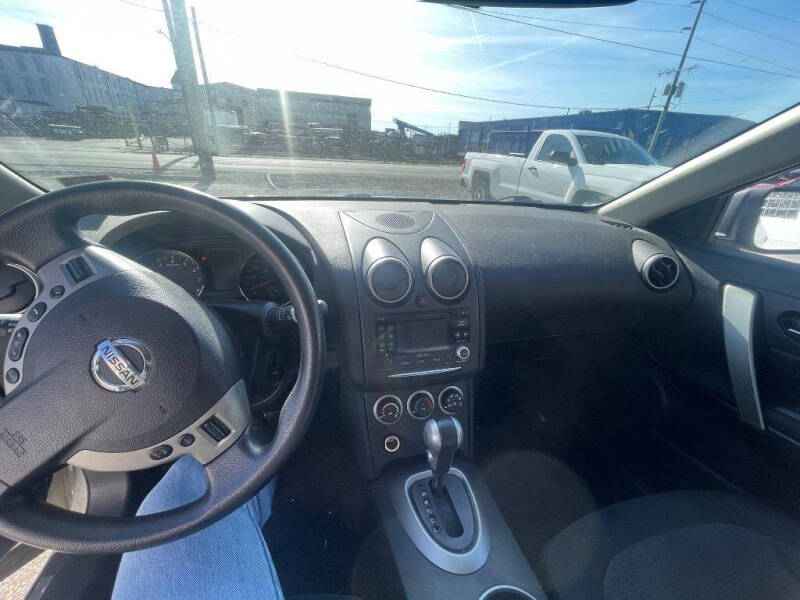 2011 Nissan Rogue SV