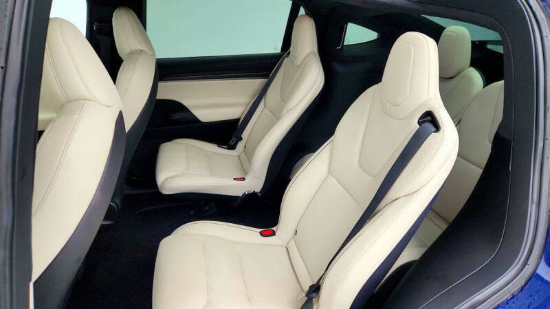 2022 Tesla Model X Plaid