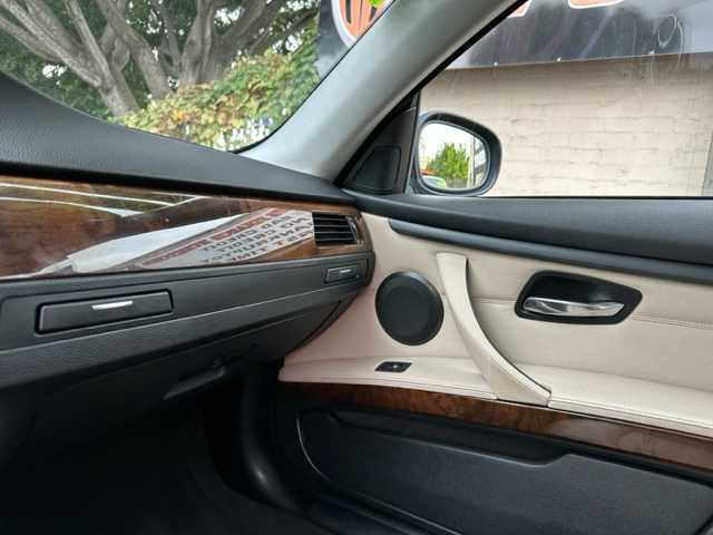 2012 BMW 3 Series 328i