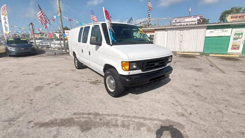 2005 Ford E-Series E-250