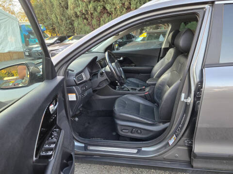 2017 Kia Niro Touring