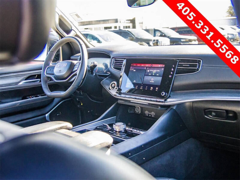 2024 Jeep Wagoneer L Series II