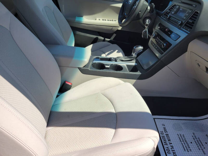 2017 Hyundai Sonata SE