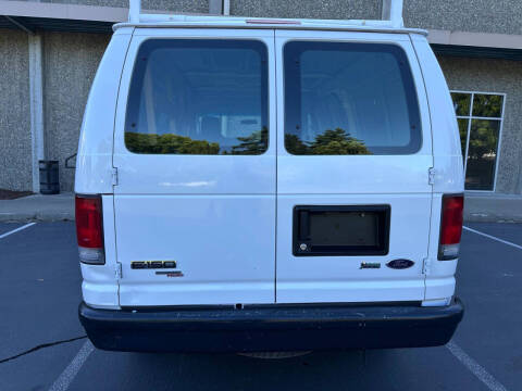 2011 Ford E-Series E-150
