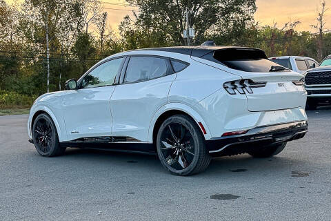 2025 Ford Mustang Mach-E GT