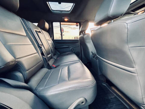 2007 Jeep Commander Sport