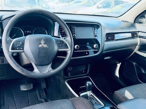 2020 Mitsubishi Outlander SEL