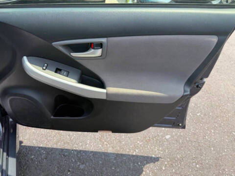 2014 Toyota Prius Two