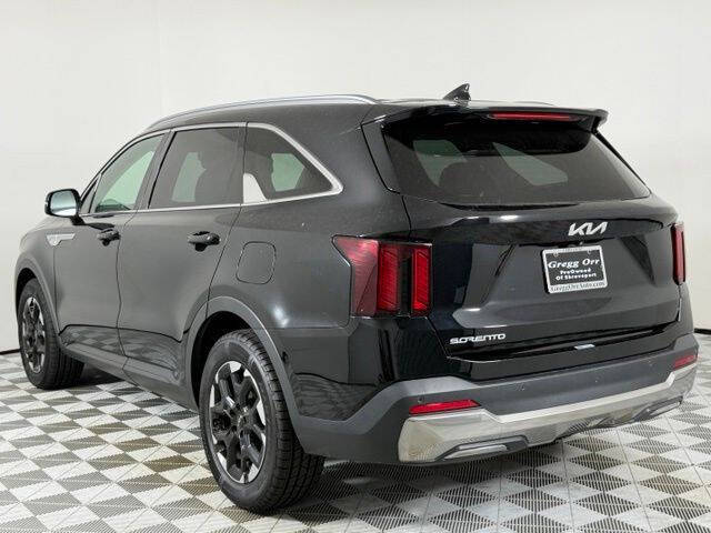 2024 Kia Sorento S