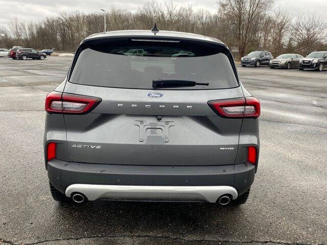 2023 Ford Escape Active