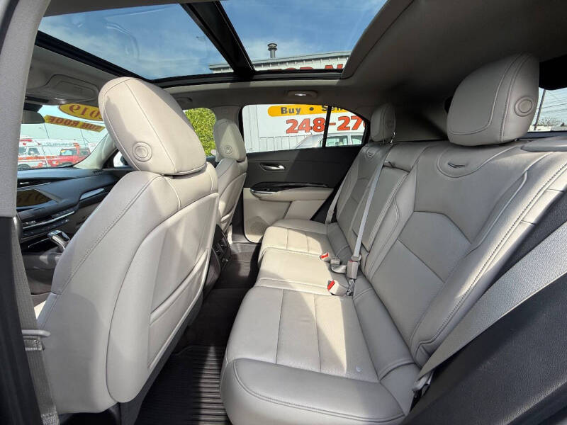2019 Cadillac XT4 Premium Luxury