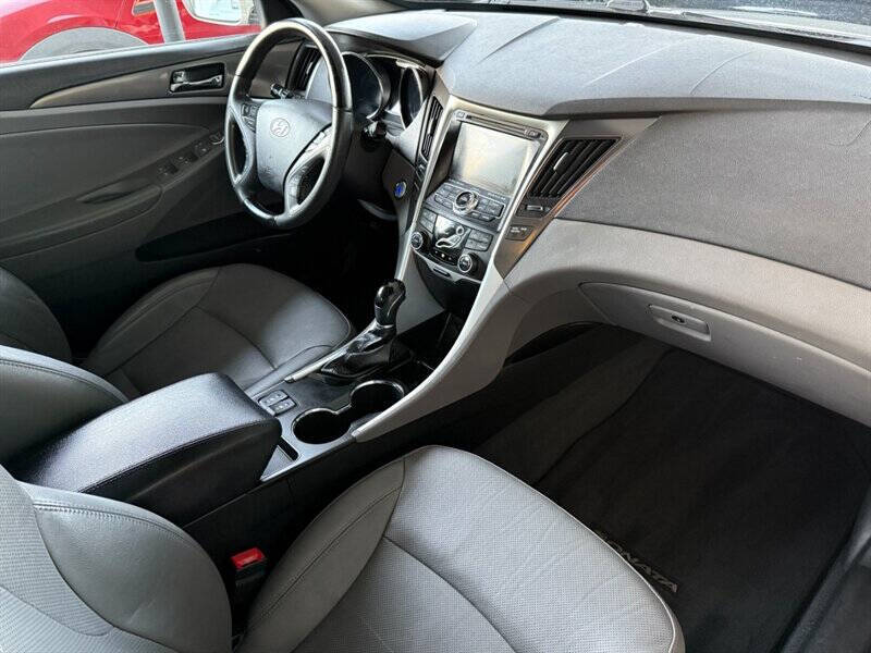 2012 Hyundai Sonata Hybrid