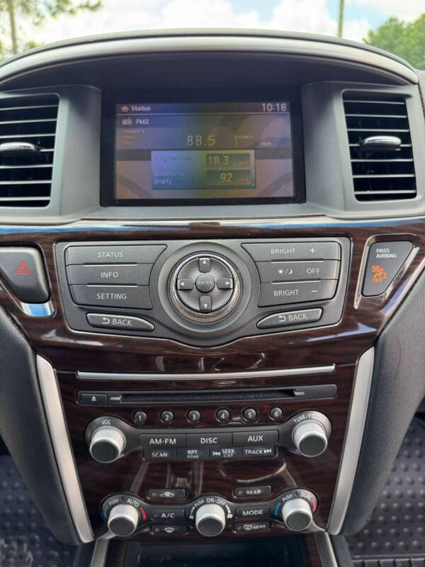 2014 Nissan Pathfinder SL