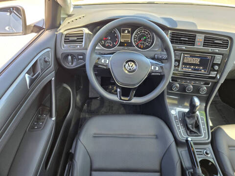 2021 Volkswagen Golf TSI