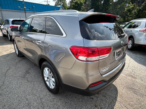2016 Kia Sorento LX
