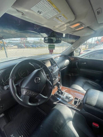 2017 Nissan Armada Platinum