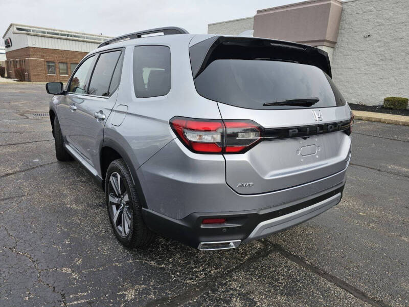 2024 Honda Pilot Touring