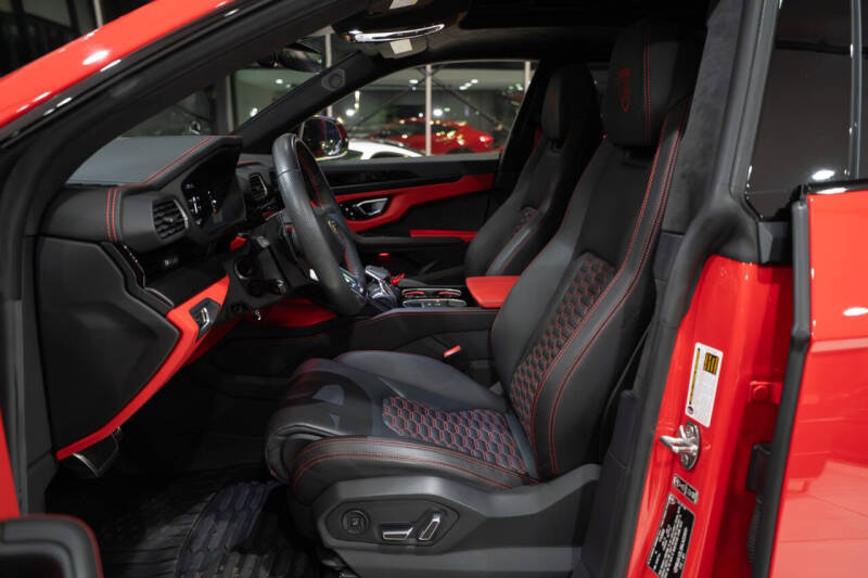 2022 Lamborghini Urus
