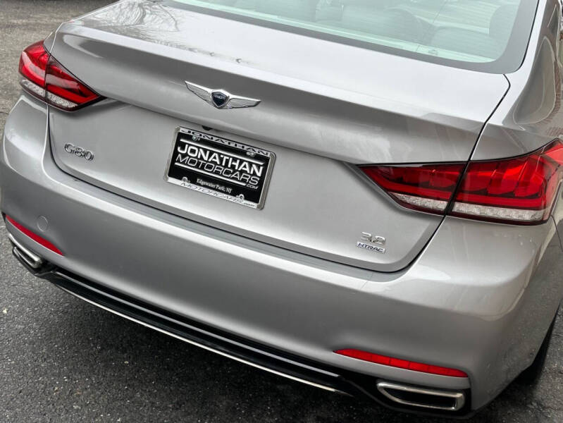2020 Genesis G80