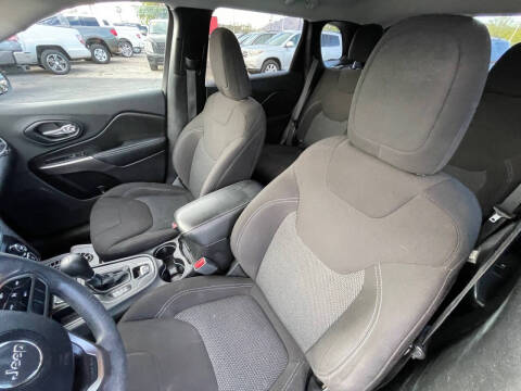 2019 Jeep Cherokee Latitude