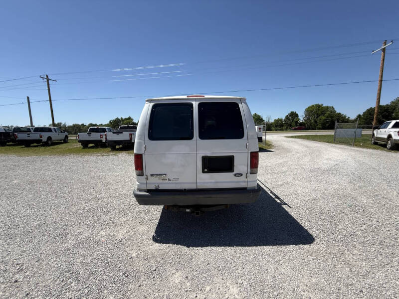 2006 Ford E-Series E-350 SD XL