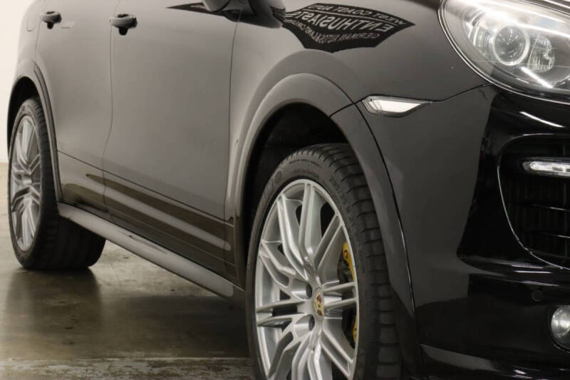 2012 Porsche Cayenne Turbo