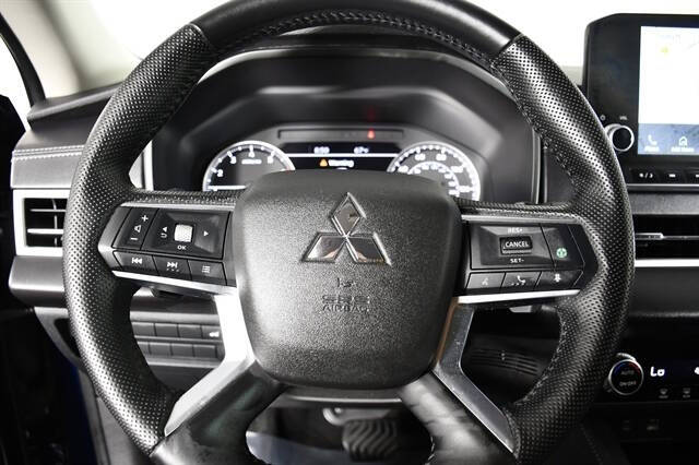2022 Mitsubishi Outlander SE