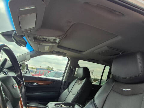 2016 Cadillac Escalade ESV Luxury Collection