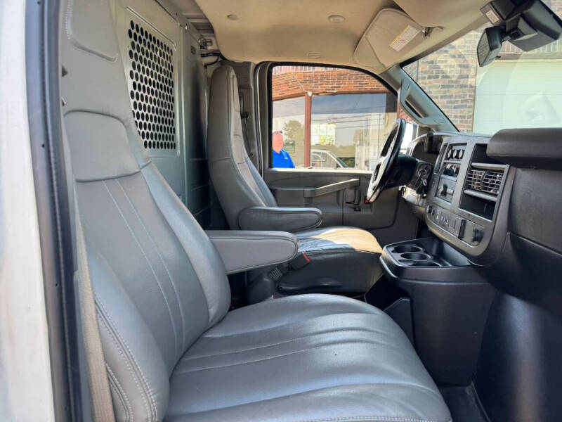 2020 Chevrolet Express 2500