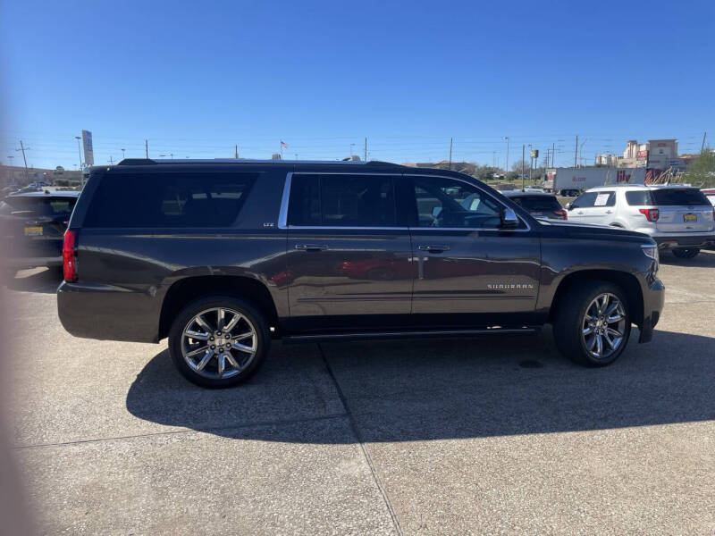 2016 Chevrolet Suburban LTZ