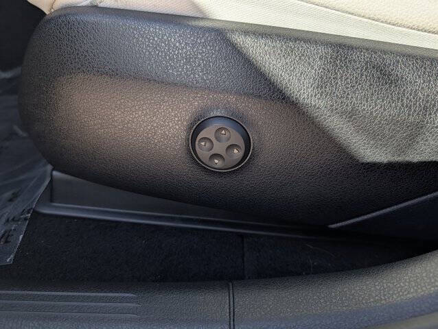 2023 Mercedes-Benz GLC GLC 300