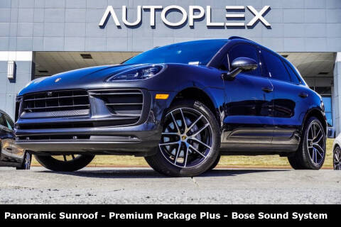 2022 Porsche Macan