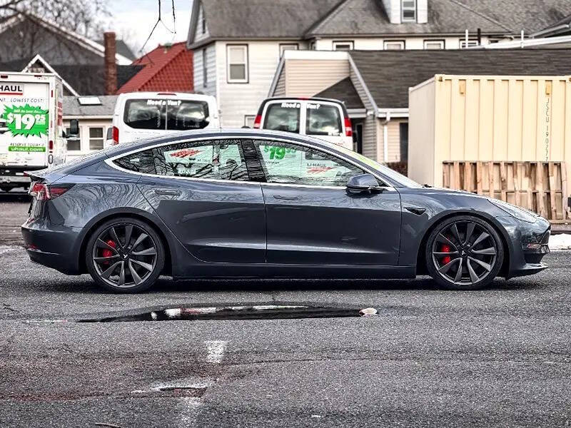 2020 Tesla Model 3 Performance