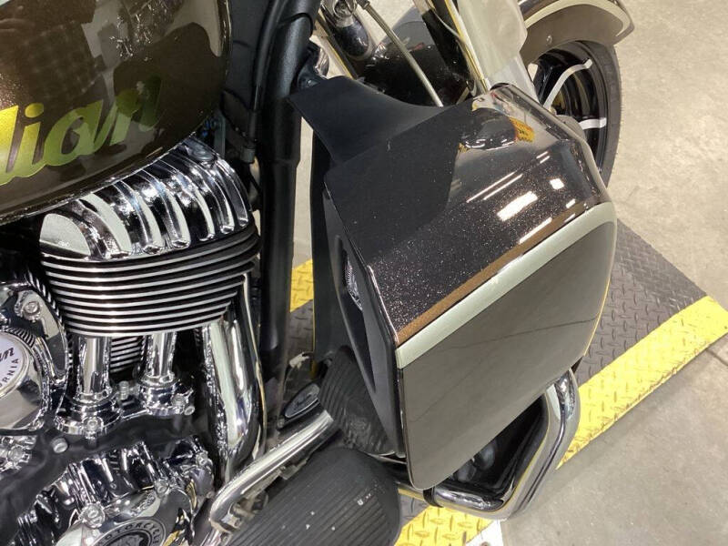 2021 Indian Roadmaster Limited Thund