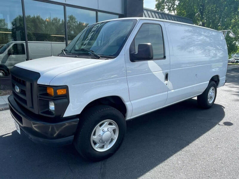 2014 Ford E-Series E-350 SD