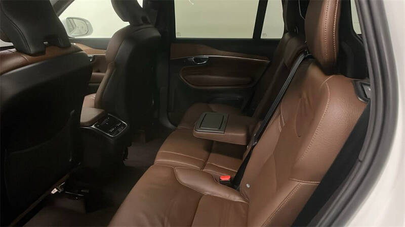 2024 Volvo XC90 B6 Plus Bright Theme 7P