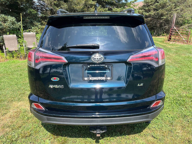 2018 Toyota RAV4 LE