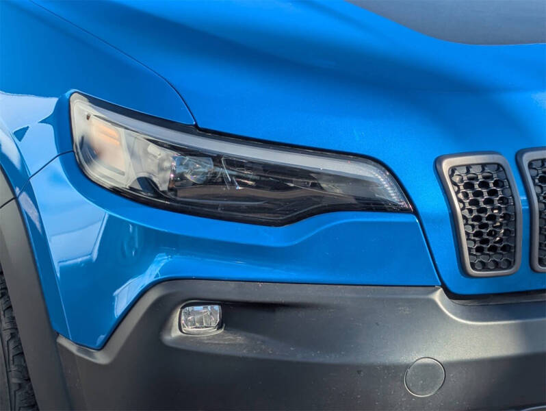 2022 Jeep Cherokee Trailhawk