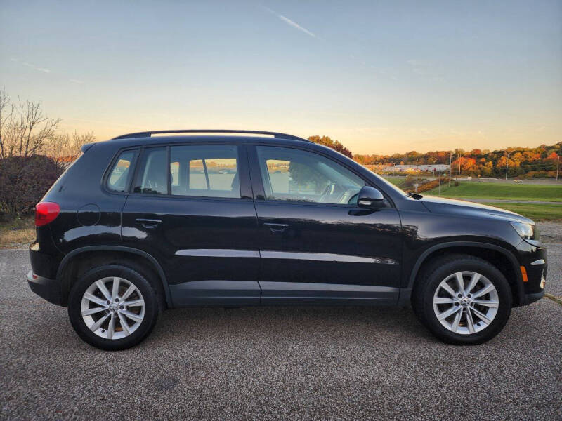 2017 Volkswagen Tiguan Limited Base photo 7