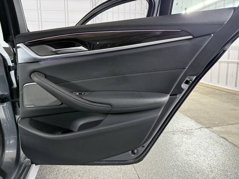 2020 BMW 5 Series M550i xDrive