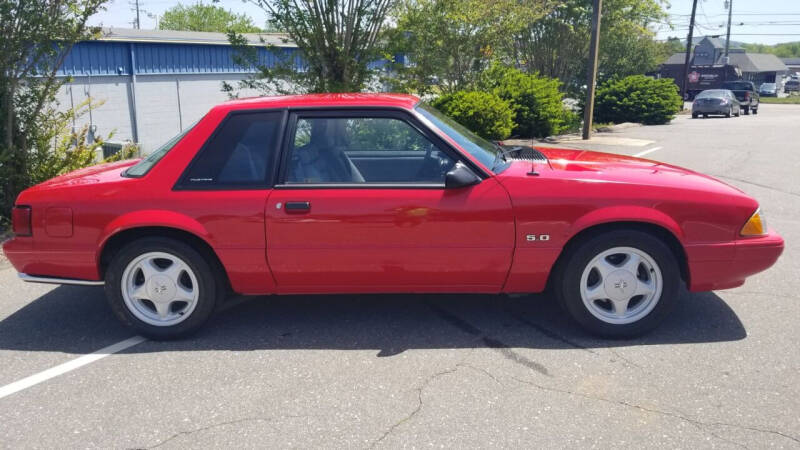 1993 Ford Mustang null photo 10