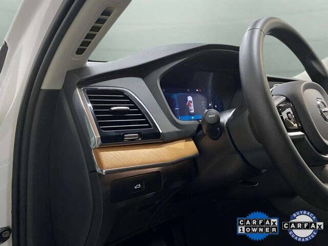 2025 Volvo XC90 B6 Plus Bright Theme 7P