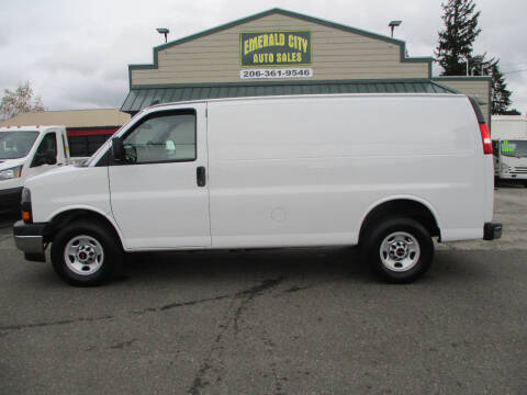 2022 GMC Savana 2500