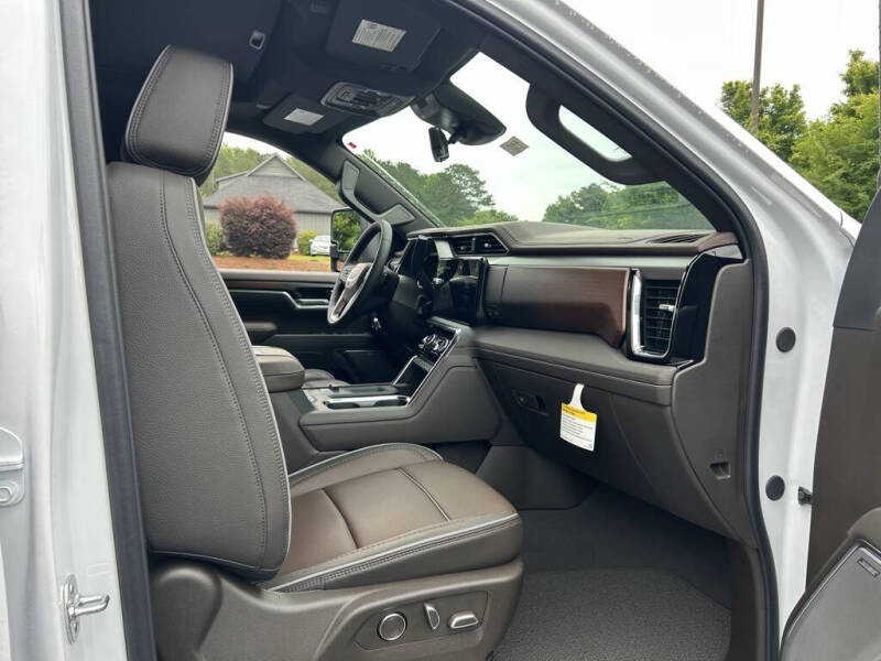 2025 GMC Sierra 3500HD