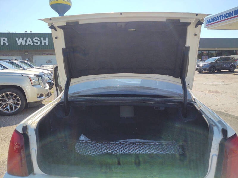 2002 Cadillac DeVille