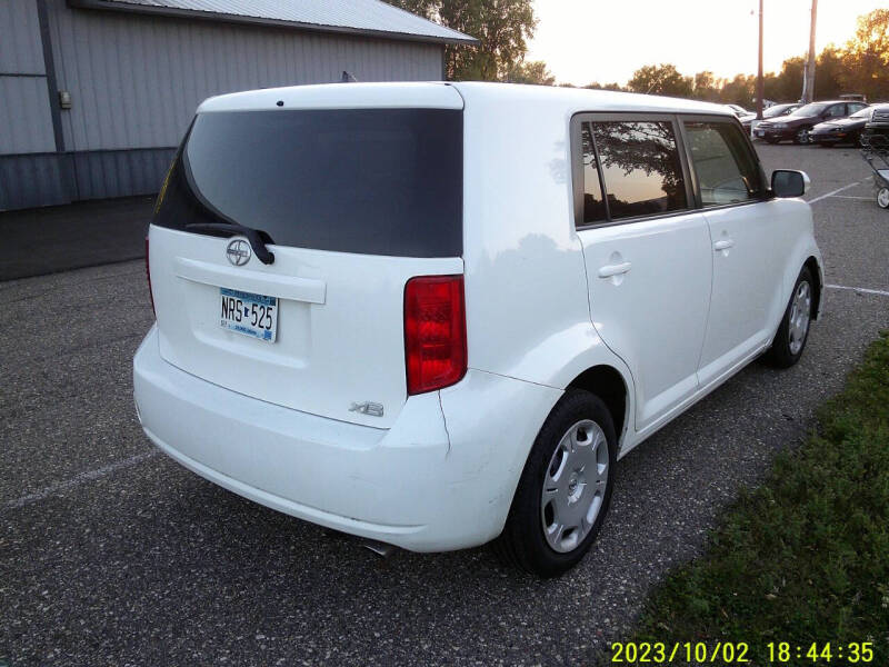 2008 Scion xB Base photo 8