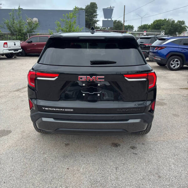 2025 GMC Terrain Elevation