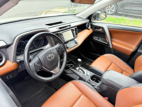 2017 Toyota RAV4 Limited