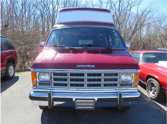 1989 Dodge Ram Van